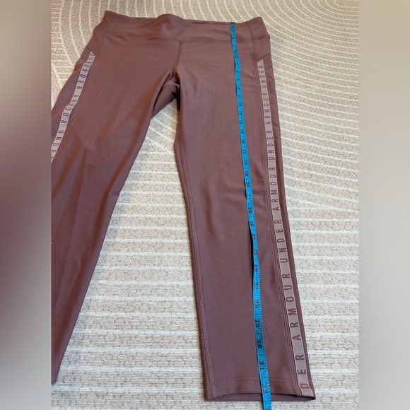 Under Armour Leggings Compression Heatgear Ankle Woman’s size L Stretch - Picture 5 of 7